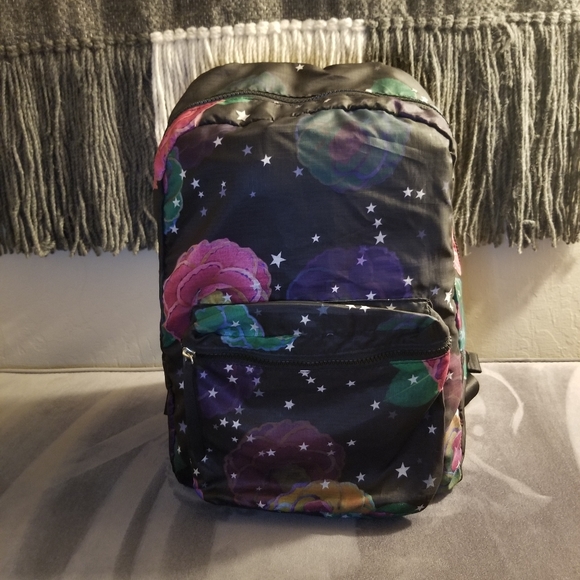 Cynthia Rawley Nylon Backpack Flowers/Stars - very light! - Picture 2 of 8
